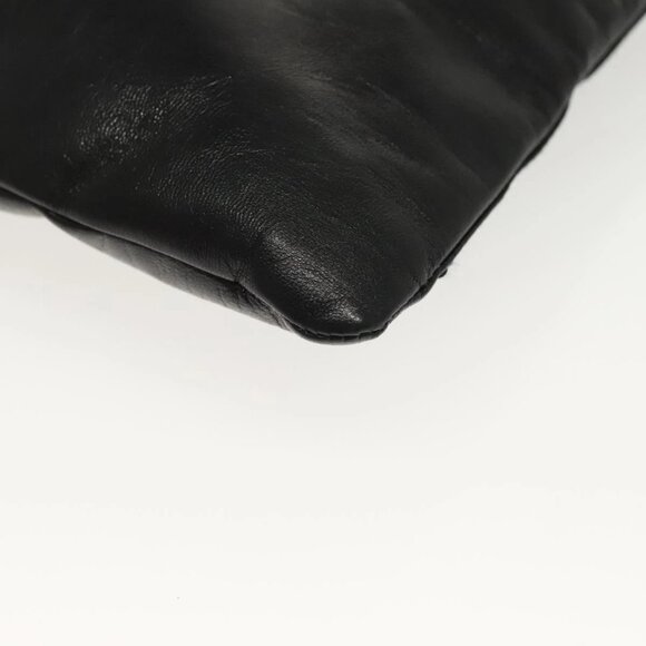 PRADA Chain Shoulder Bag Leather Black Gold Auth 129605 - Picture 5 of 16